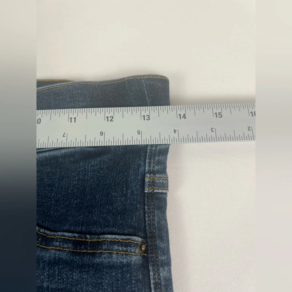 SPANX women's cropped stretch flare pull‎ on denim raw hem Size Small - Picture 8 of 12